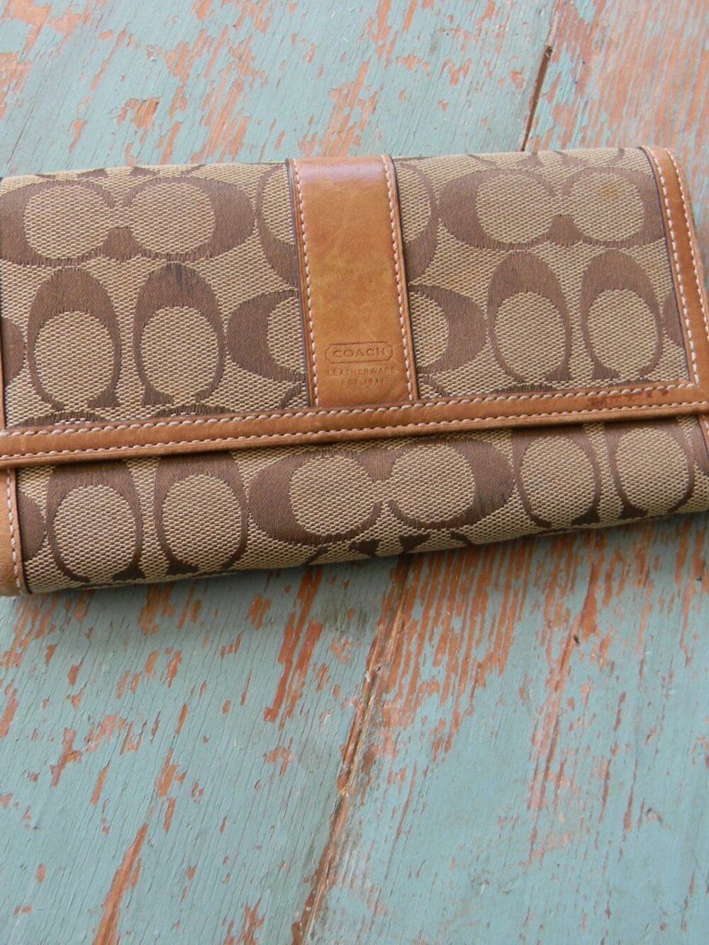 COACH SIGNATURE LOGO TAN CANVAS/LEATHER LARGE CLUTCH VINTAGE WALLET